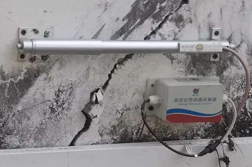 米朗振弦式傳感器/裂縫計應用于墻體裂縫監測