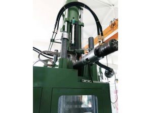 <b>萊茵系列直線位移傳感器在橡膠射出機的應用</b>